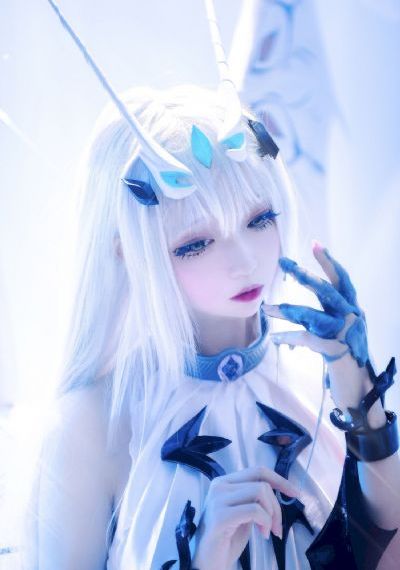 亚洲碰碰人人V熟女天堂_BD在线播放
