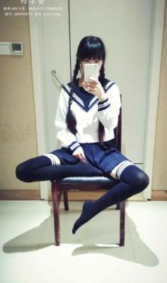 日韩av美女在线_720免费观看最新