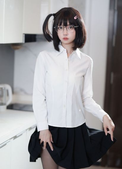 欧美激情文学_720免费播放