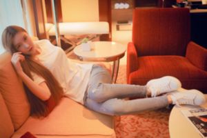 98超碰人人_迅雷手机免费观看