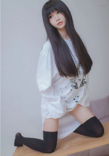 美女黄色视频免费的_720HD高清在线观看