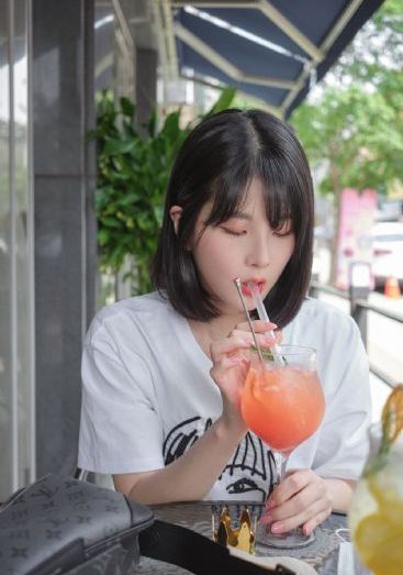 年轻老师的玩具计划_1080P全集在线观看