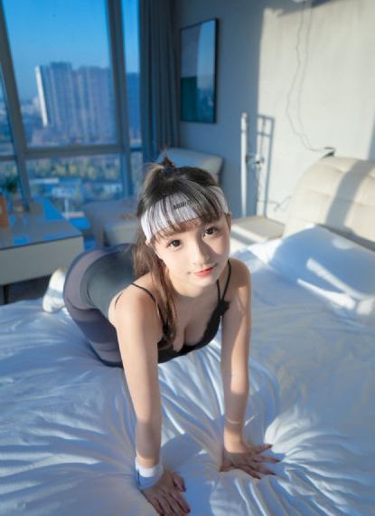 avove丁字裤啪啪蜜桃臀_BD英语全集在线观看