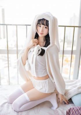 黄色大片美女拍拍_高清完整版