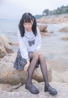 嫩草嫩草V88AV_蓝光在线观看完整版